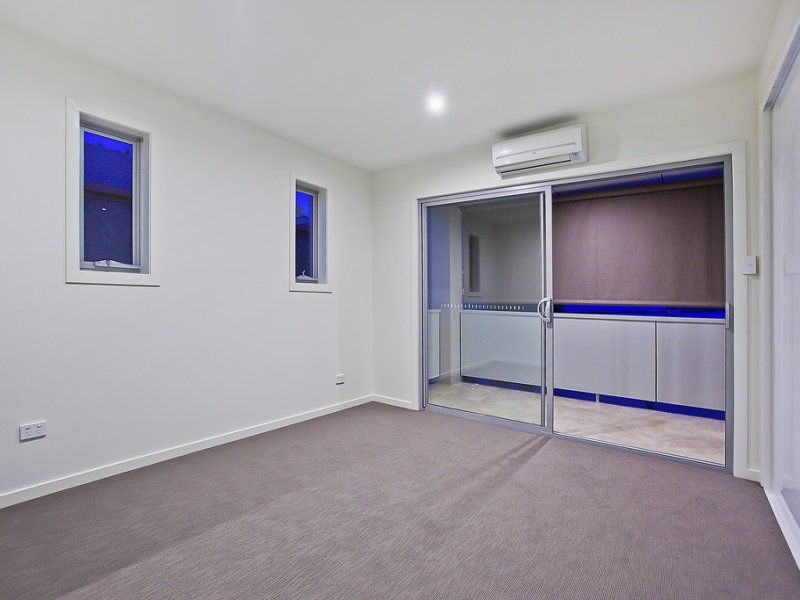 8A & 8B Stephens Street, Burleigh Heads QLD 4220