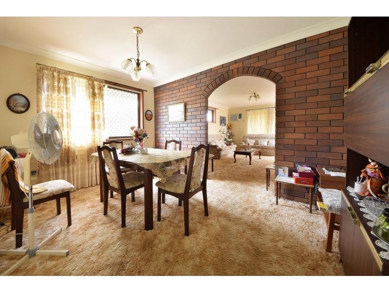 2/80 Dawn Parade, Miami QLD 4220