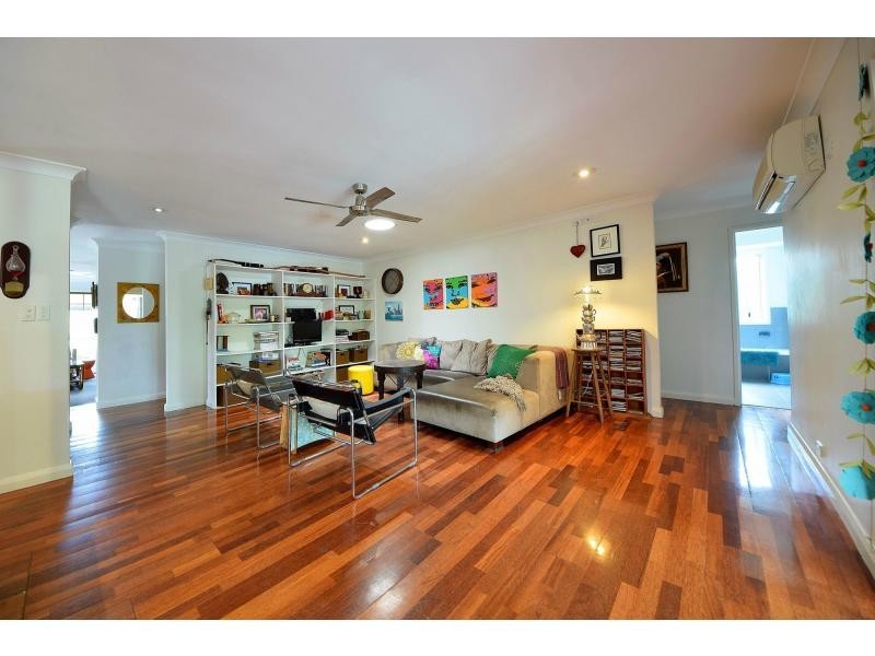 3 Mackay Place, Burleigh Waters QLD 4220