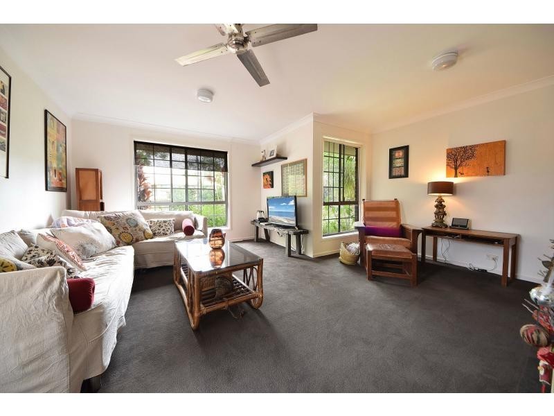 3 Mackay Place, Burleigh Waters QLD 4220