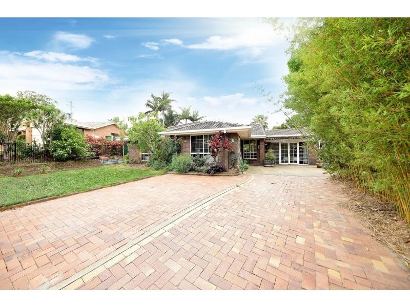 3 Mackay Place, Burleigh Waters QLD 4220