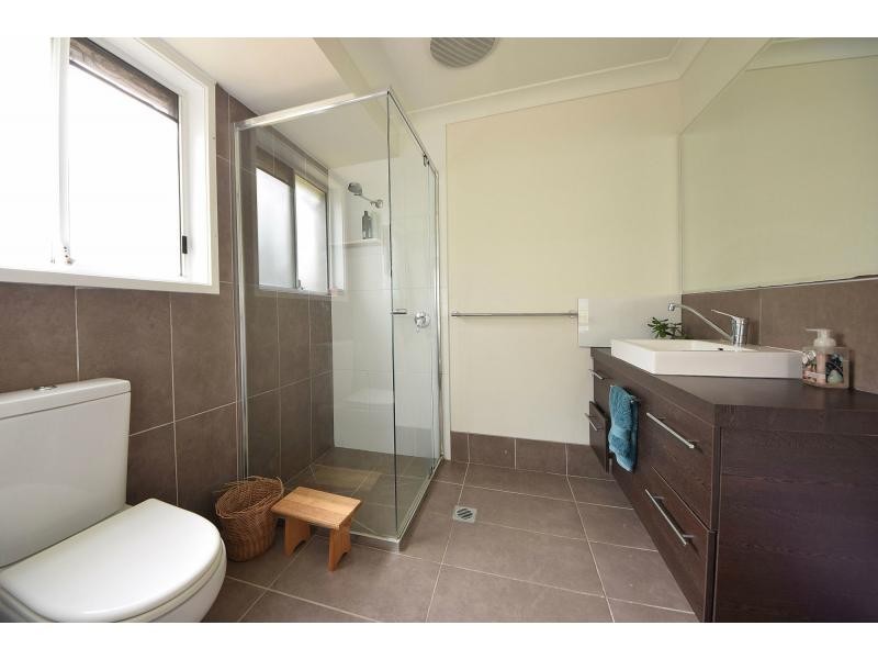 3 Mackay Place, Burleigh Waters QLD 4220