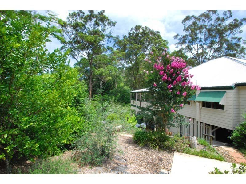 11 Wisteria Court, Tallebudgera Valley QLD 4228