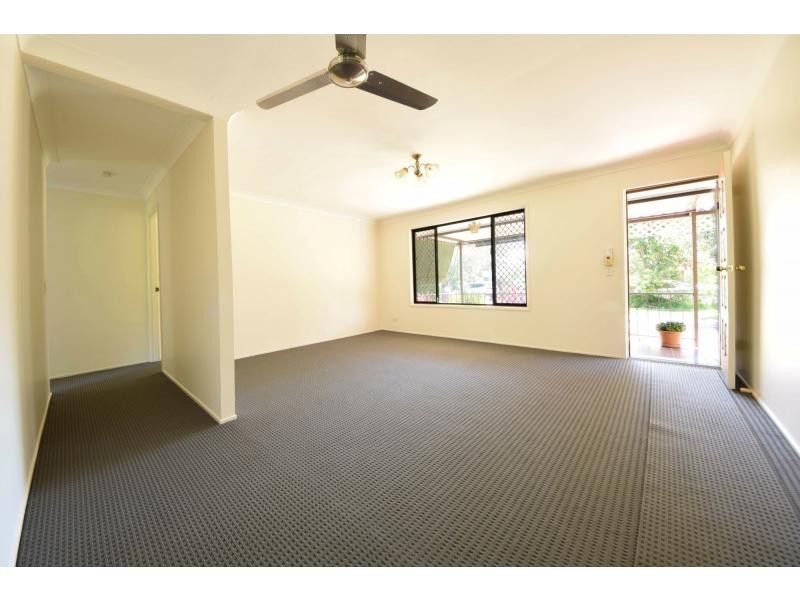 2/9 Russell Court, Miami QLD 4220