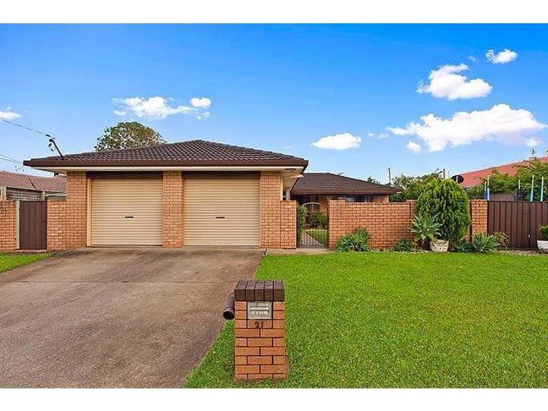 21 Kestrel Drive, Burleigh Waters QLD 4220