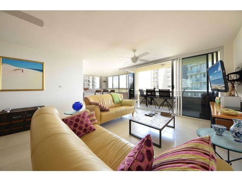 27/24 The Esplanade, Burleigh Heads QLD 4220