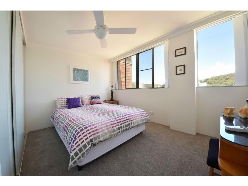 27/24 The Esplanade, Burleigh Heads QLD 4220