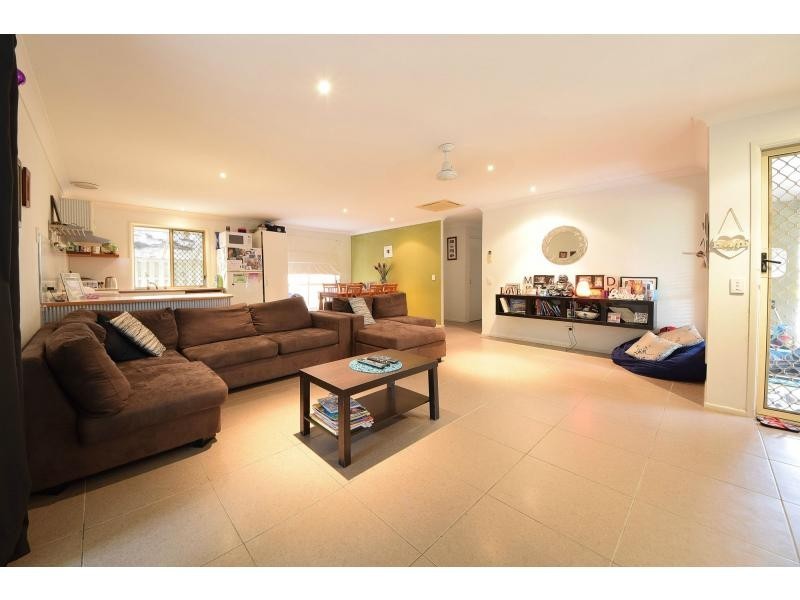 51 Montezuma Drive, Burleigh Waters QLD 4220