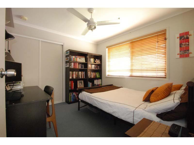 62 Southlake Drive, Varsity Lakes QLD 4227