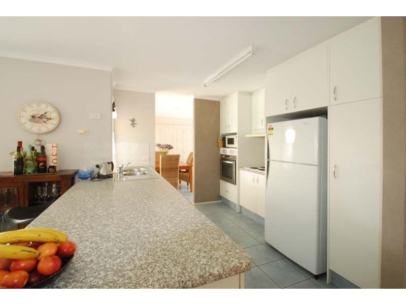 62 Southlake Drive, Varsity Lakes QLD 4227