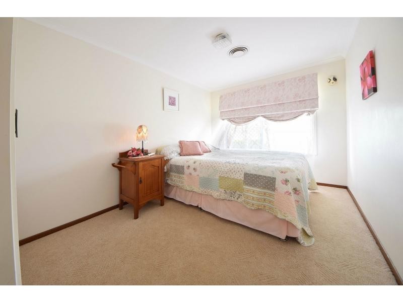 6 Comet Court, Burleigh Waters QLD 4220