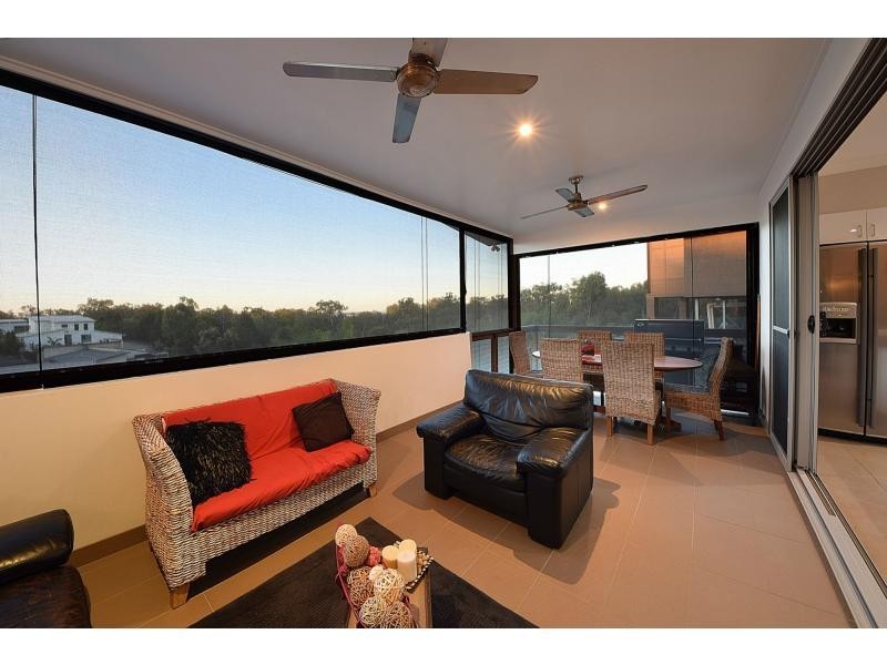 15 Barton Street, Reedy Creek QLD 4227