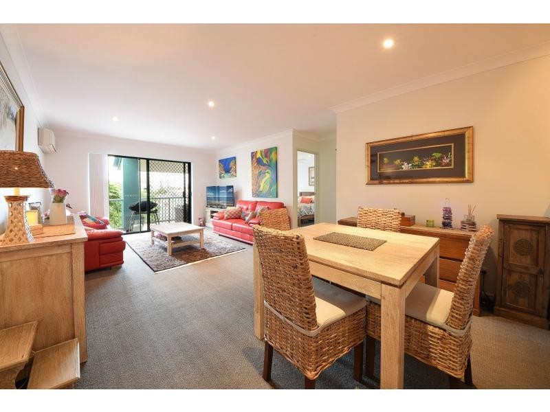 10/17 Markeri Street, Mermaid Beach QLD 4218