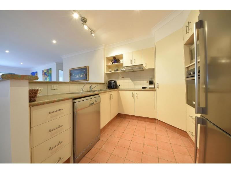 10/17 Markeri Street, Mermaid Beach QLD 4218