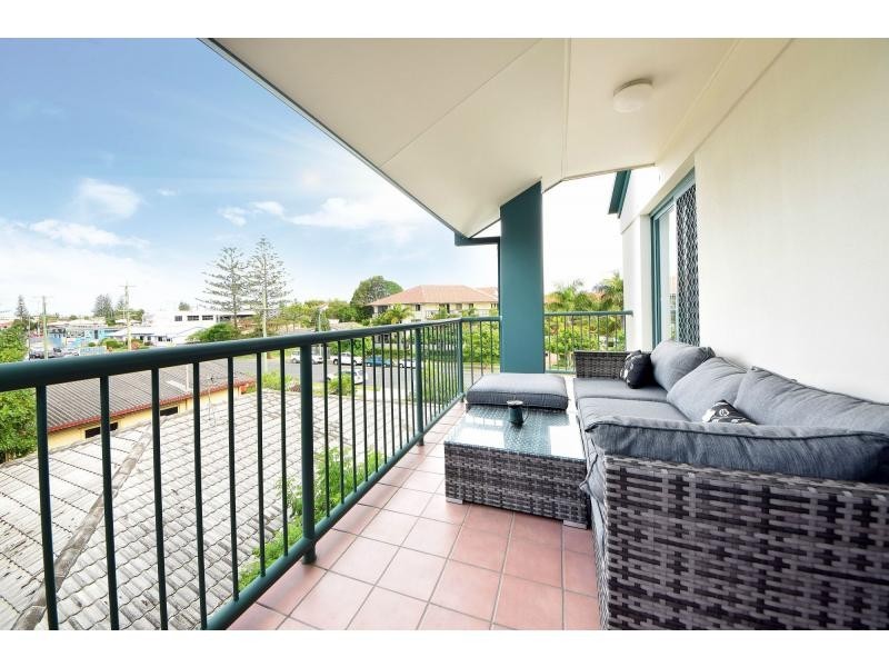 10/17 Markeri Street, Mermaid Beach QLD 4218
