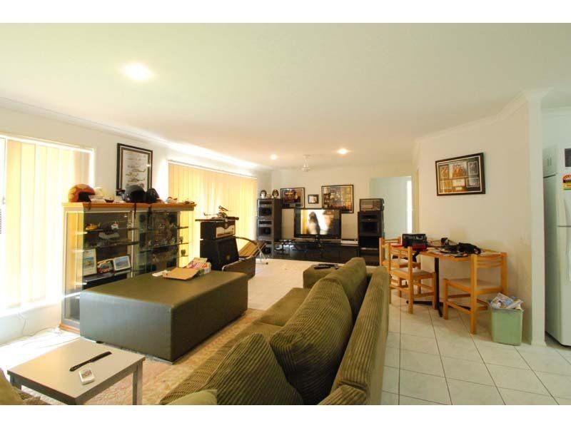 5 Miro Place, Nerang QLD 4211