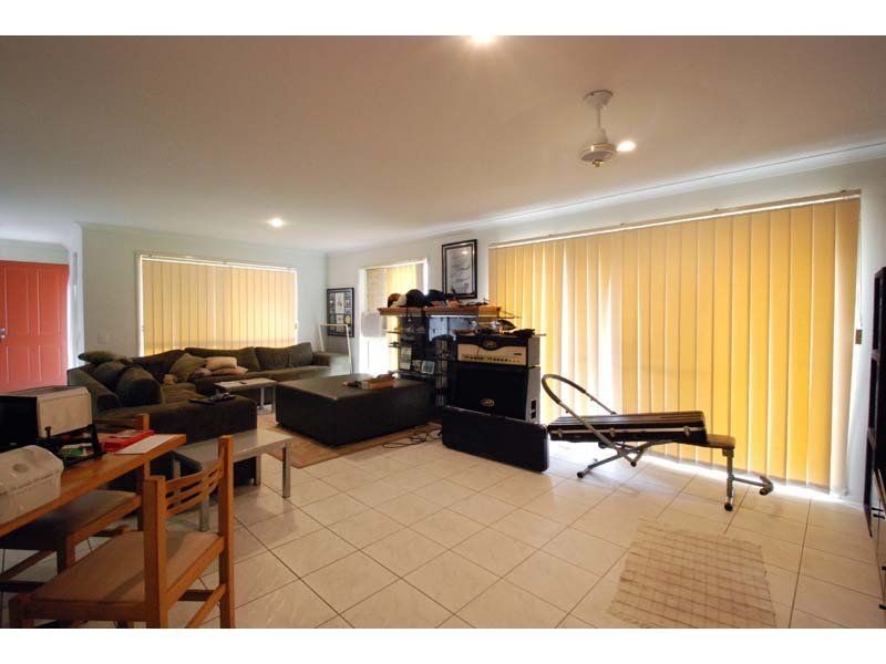 5 Miro Place, Nerang QLD 4211