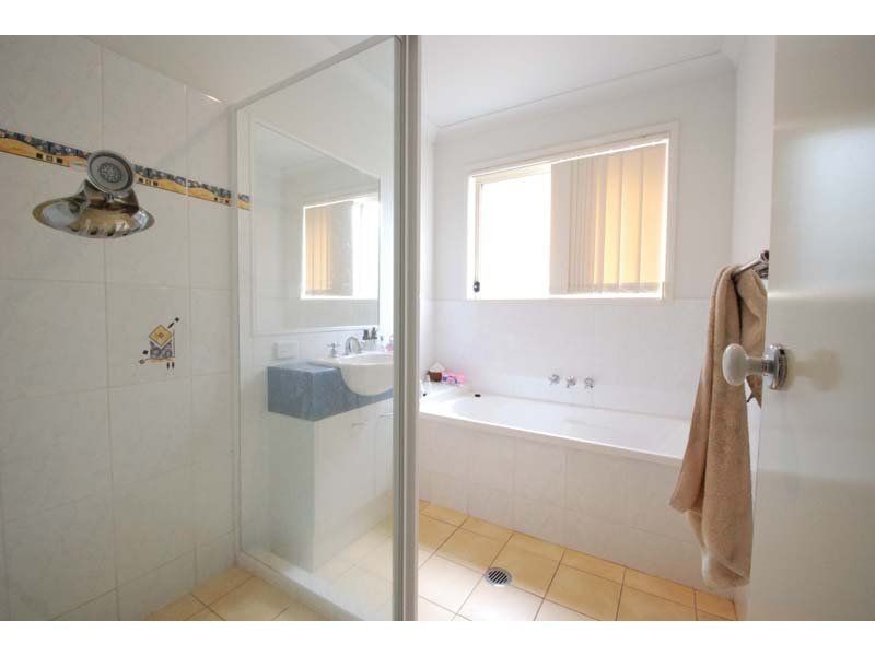 5 Miro Place, Nerang QLD 4211