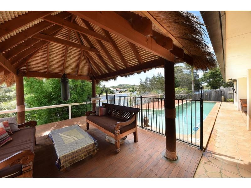 64 Dunlin Drive, Burleigh Waters QLD 4220