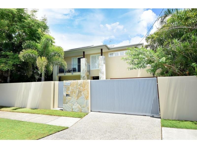 8 Lemana Lane, Burleigh Heads QLD 4220