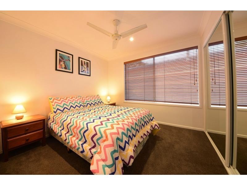 142 Nobby Parade, Miami QLD 4220