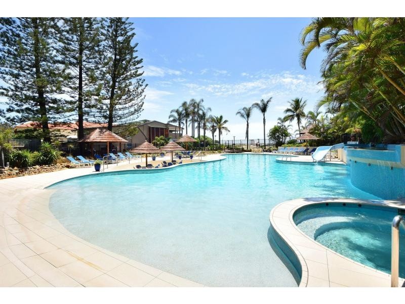 9b/973 Gold Coast Highway, Palm Beach QLD 4221