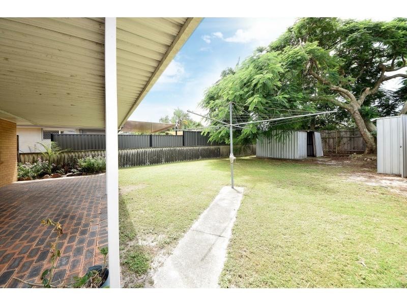 101 Albion Avenue, Miami QLD 4220