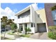 30 Lakefront Crescent, Varsity Lakes QLD 4227