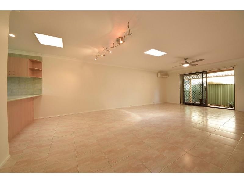 4/7 Sunbird Street, Burleigh Waters QLD 4220