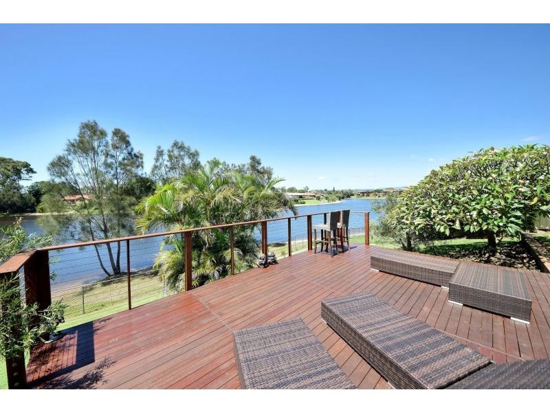 12 Honeyeater Drive, Burleigh Waters QLD 4220