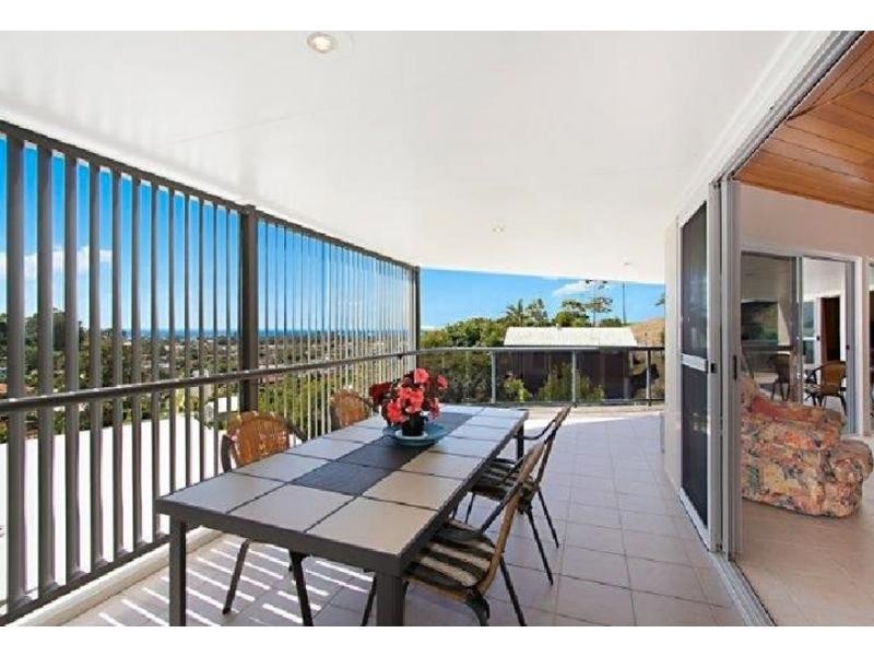 8 Cangella Court, Tugun QLD 4224