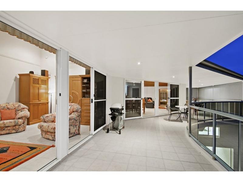 8 Cangella Court, Tugun QLD 4224