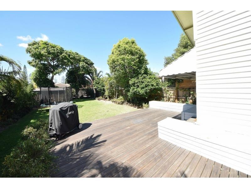 103 Sunshine Parade, Miami QLD 4220