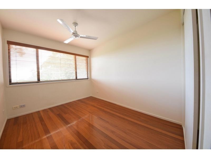 3 Buckingham Way, Elanora QLD 4221