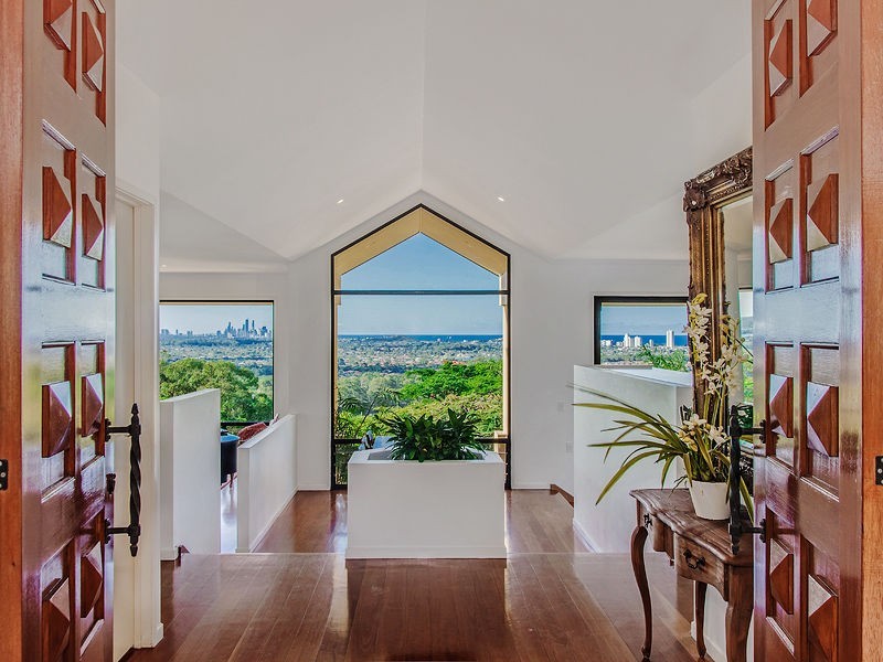 111 Skyline Terrace, Burleigh Heads QLD 4220