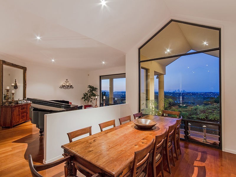 111 Skyline Terrace, Burleigh Heads QLD 4220