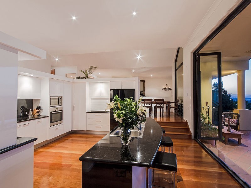 111 Skyline Terrace, Burleigh Heads QLD 4220