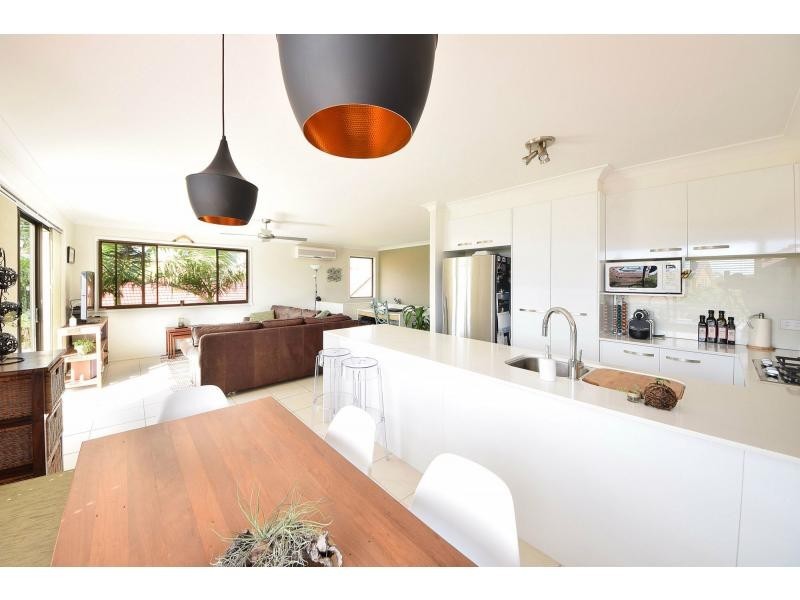 3/8 Barbet Place, Burleigh Waters QLD 4220