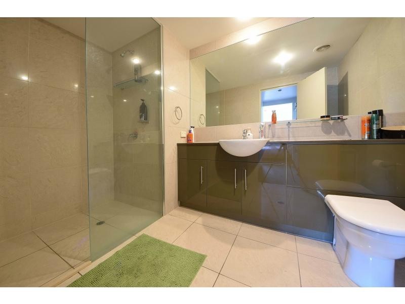2020/1 Ocean Street, Burleigh Heads QLD 4220