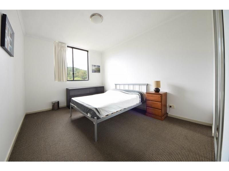 2020/1 Ocean Street, Burleigh Heads QLD 4220