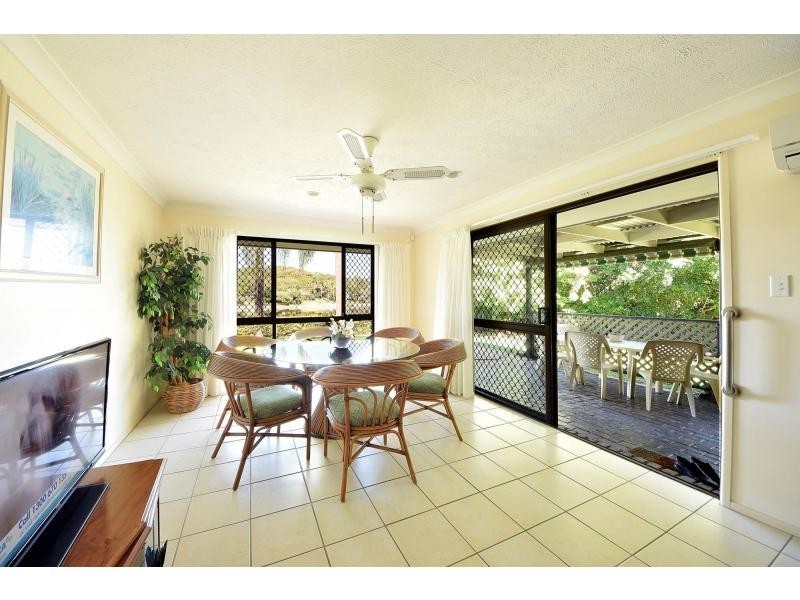 202 Burleigh Street, Burleigh Waters QLD 4220