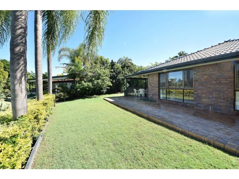 202 Burleigh Street, Burleigh Waters QLD 4220