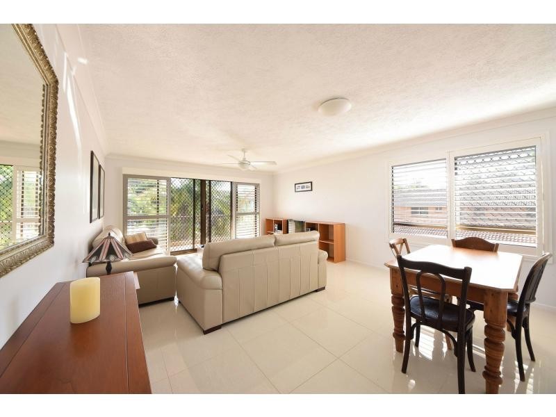 4/20 Burleigh Street, Burleigh Heads QLD 4220