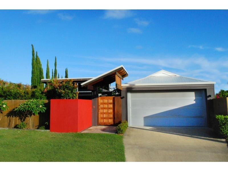 20 Jabiru Avenue, Burleigh Waters QLD 4220