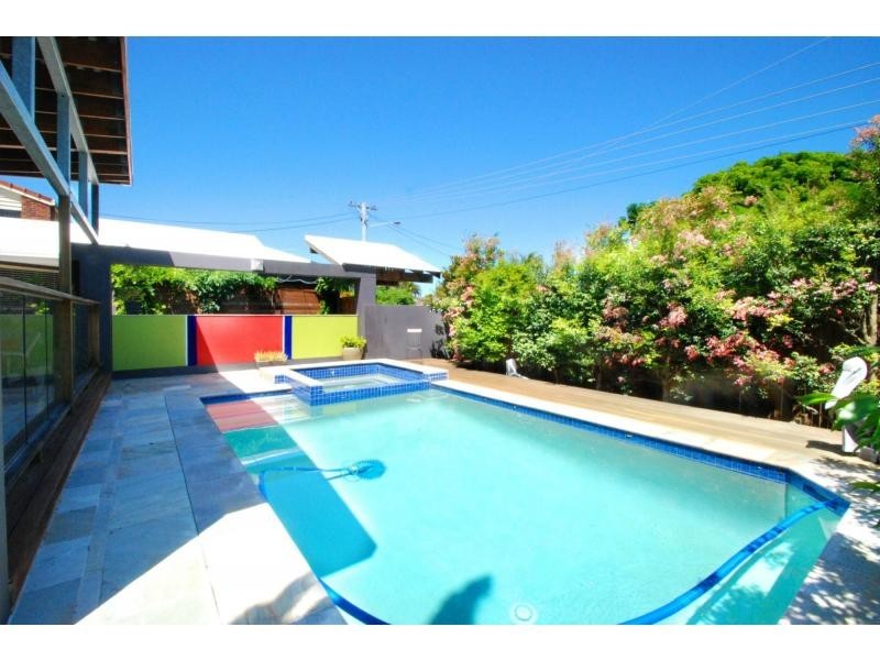 20 Jabiru Avenue, Burleigh Waters QLD 4220