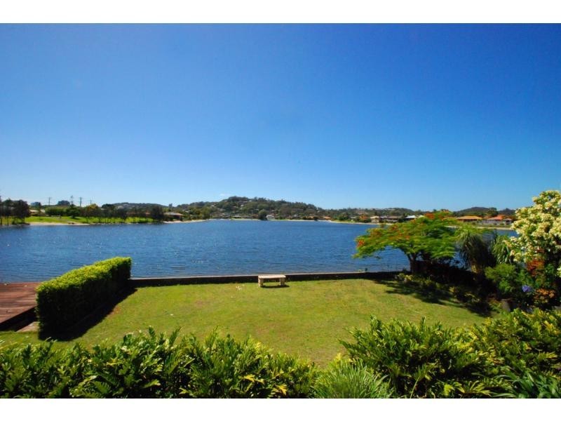 20 Jabiru Avenue, Burleigh Waters QLD 4220