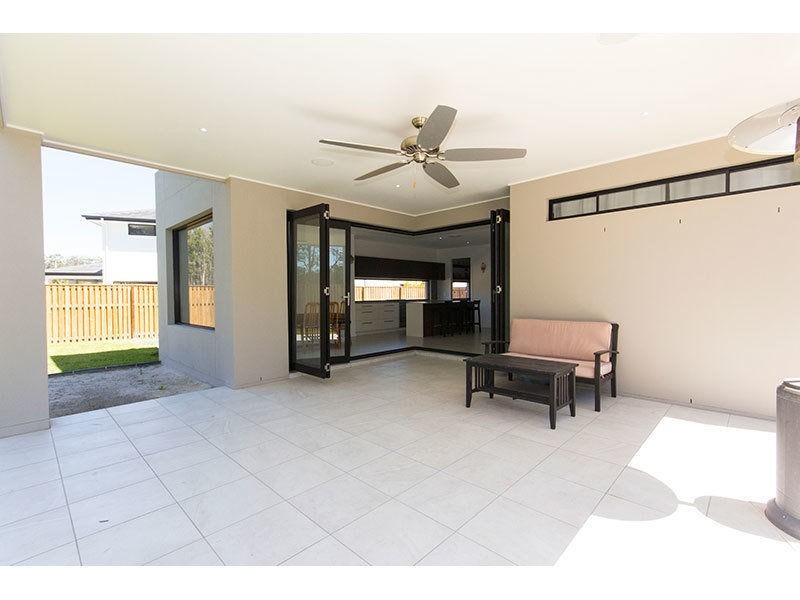 44 Bunderoo Circuit, Pimpama QLD 4209
