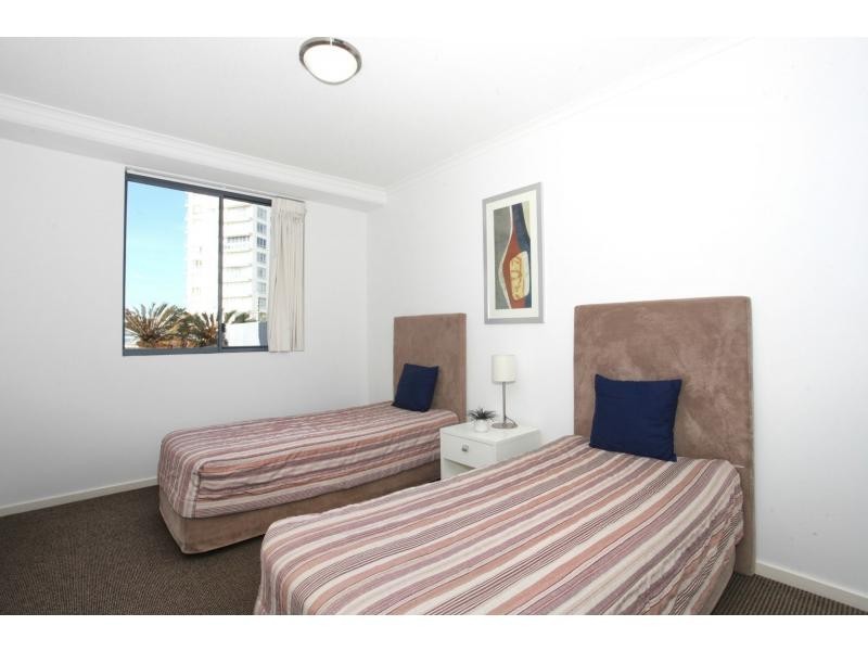 1002/1 Ocean Street, Burleigh Heads QLD 4220
