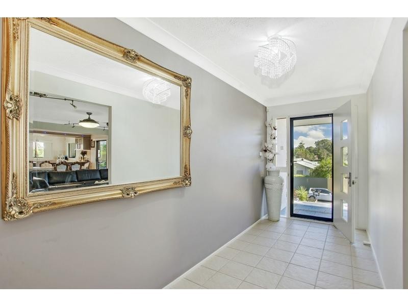 2 Bilgola Place, Robina QLD 4226
