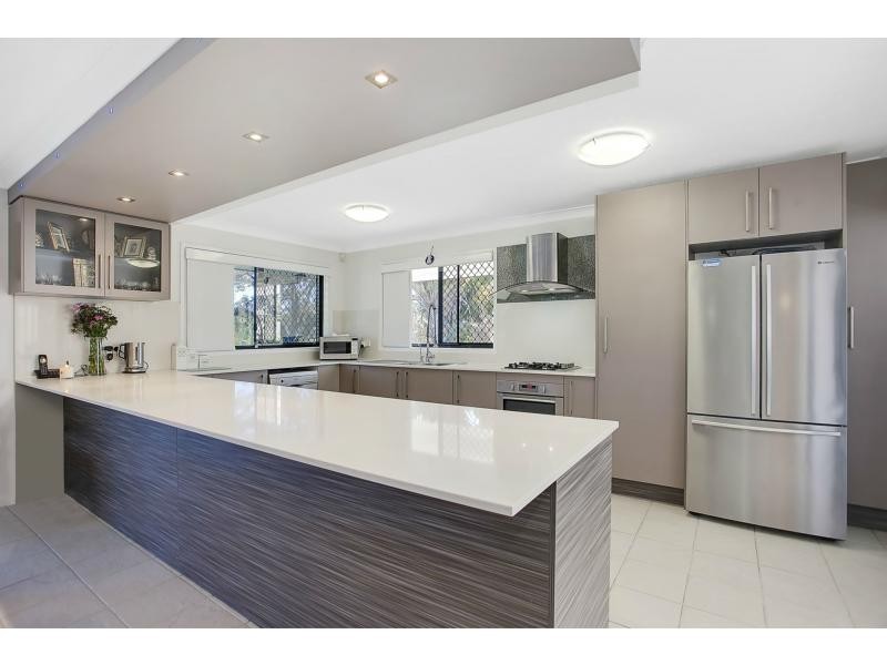 2 Bilgola Place, Robina QLD 4226